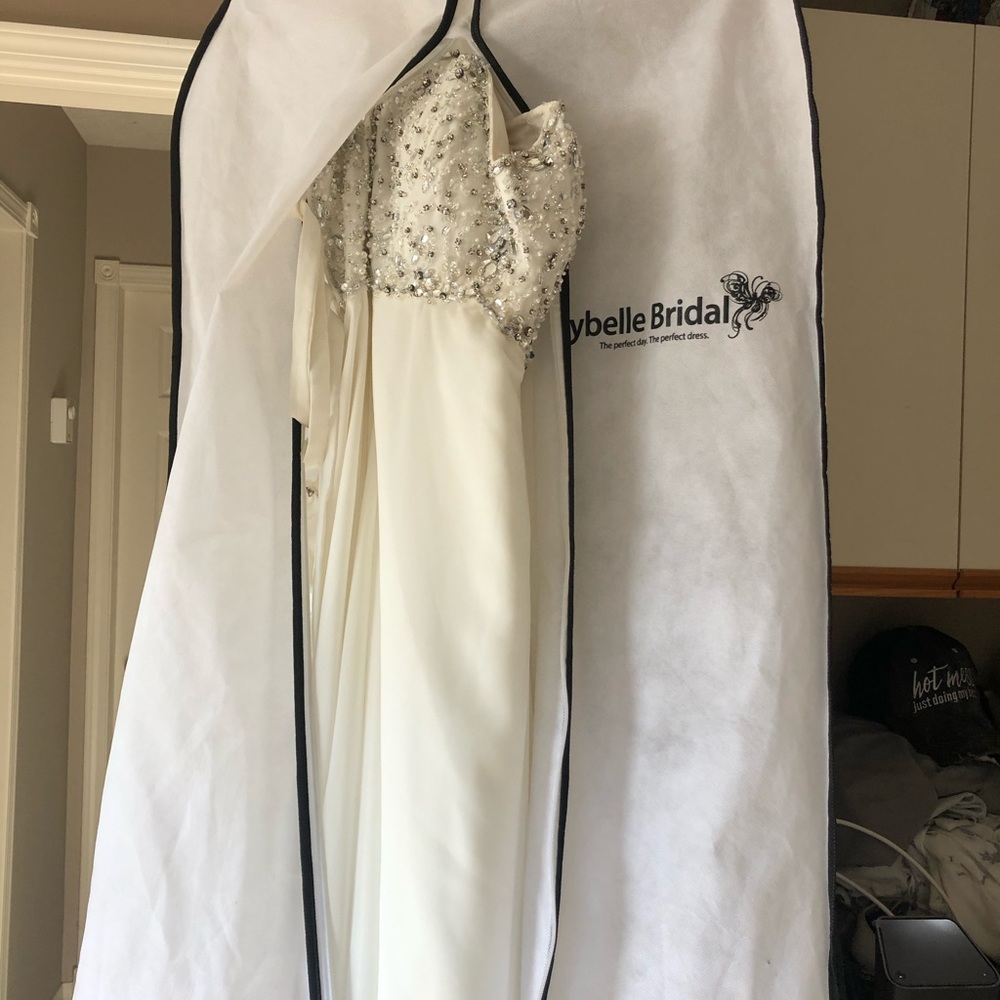 Mari lee by Madeline Gardner wedding dress